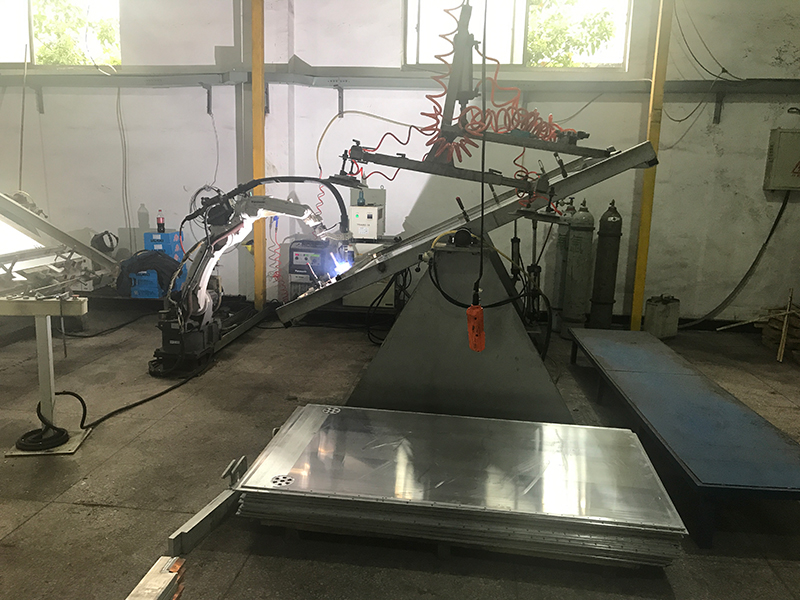 Anode-Manufacturing-Center